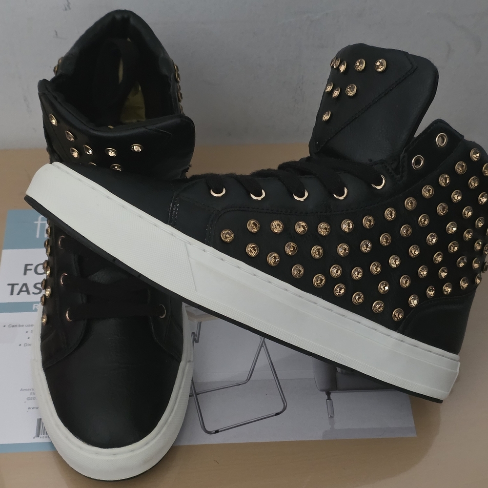 Zara Gold Studded Leather Sneakers Black High Top 42. (Men 8.5, Women 11.5)